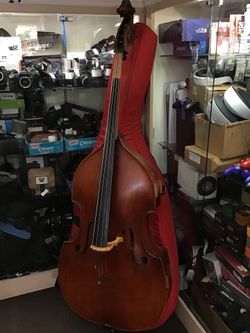 WENZL MASTER CRAFTSMAN 1962 STAND UP BASS W/ LARGE RED SOFT CASE