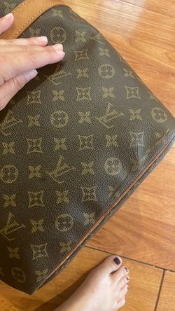 Louis Vuitton Weekend Travel Luggage for Sale in Diamond Bar, CA - OfferUp