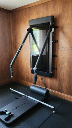 2024 Tonal Home Gym – Excellent Condition, 200 lb Max Resistance - Ocean Township, NJ