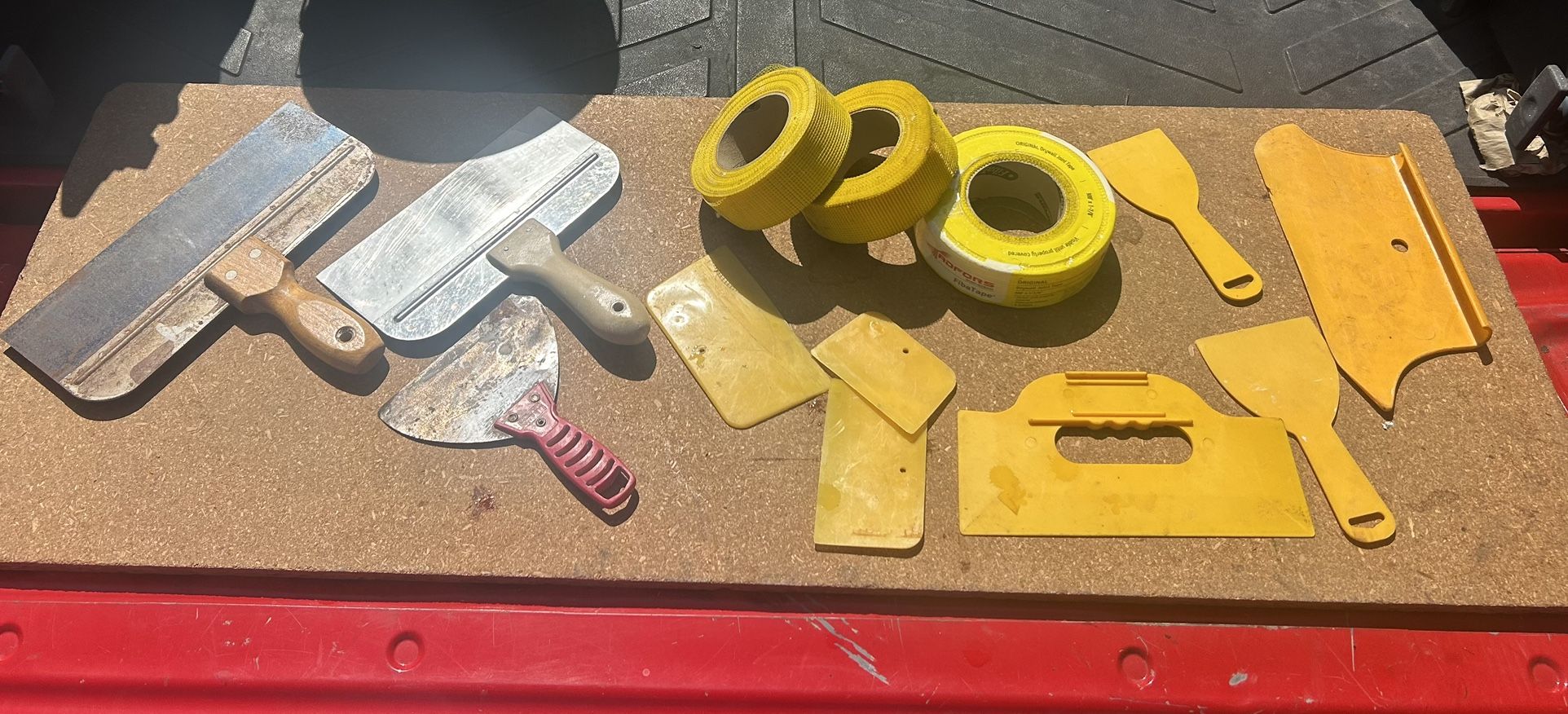 Drywall - 3 Metal Taping Knives, Various Plastic Drywall Tools & Drywall Tape - All Items In Pictures Included