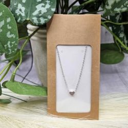 Silver heart Valentine charm pendant necklace length adjusts 17" to 19" 