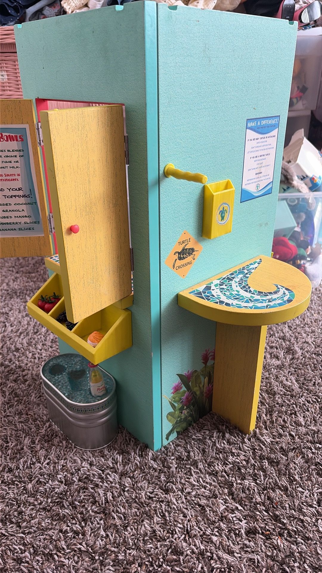 American Girl Lea’s Beach Hut