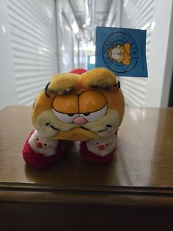 Vintage Garfield Santa Slippers Plush Soft Toy Dakin 80s