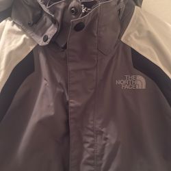 Slightly Used Medium Size THE NORTH FACE JACKET