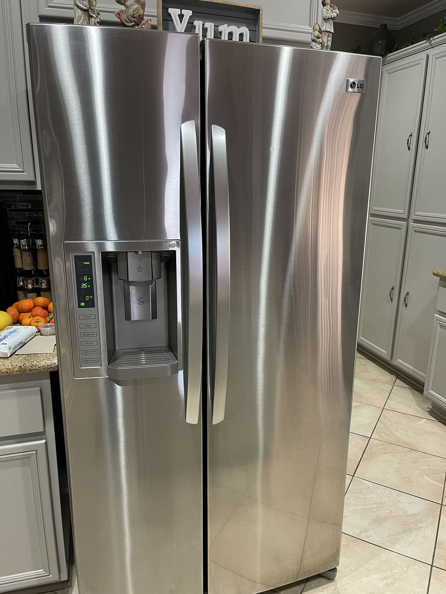Refrigerator