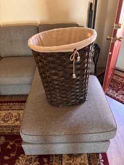Wicker Laundry Basket with Fabric Liner