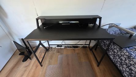 Computer Desk– Good Condition – $50