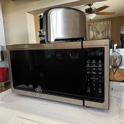 Oster Microwave and Toaster