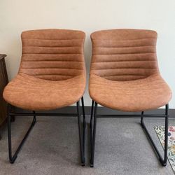 Set Of W Dining Chair $40