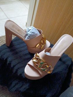 New Mata Brand nude heels