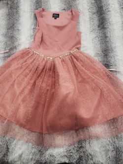 Fluffly Shimmery Girl Dress Size 7