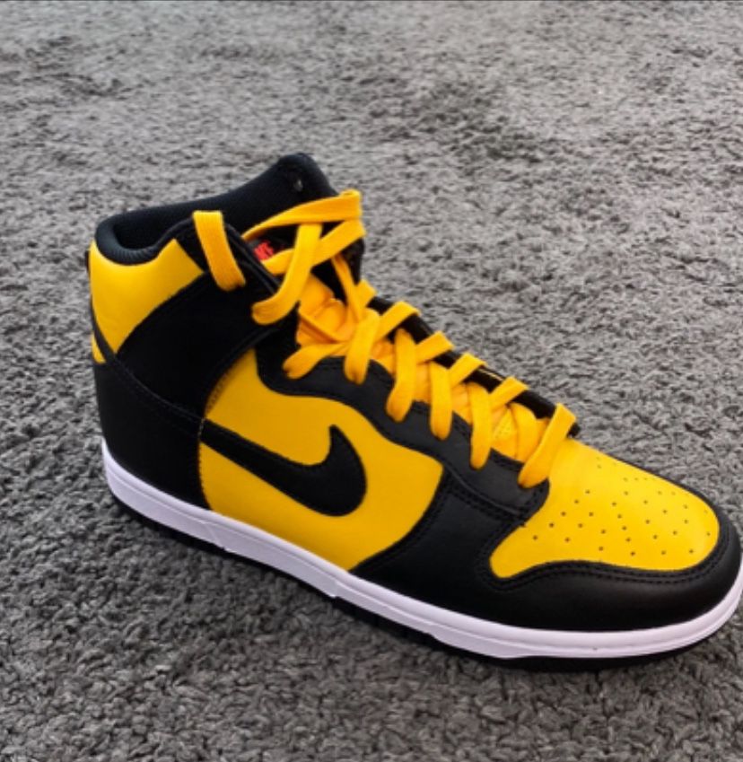 Nike dunks High top