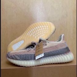 Adidas Yeezy 350 Boost V2 Ash Pearl Size 11.5 GY7658 Brand New