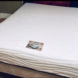 MATTRESS+BOX Queen Memory Foam Gel MEDIUM 10”Thick Box Spring 9”Brand New We Finance We Deliver 