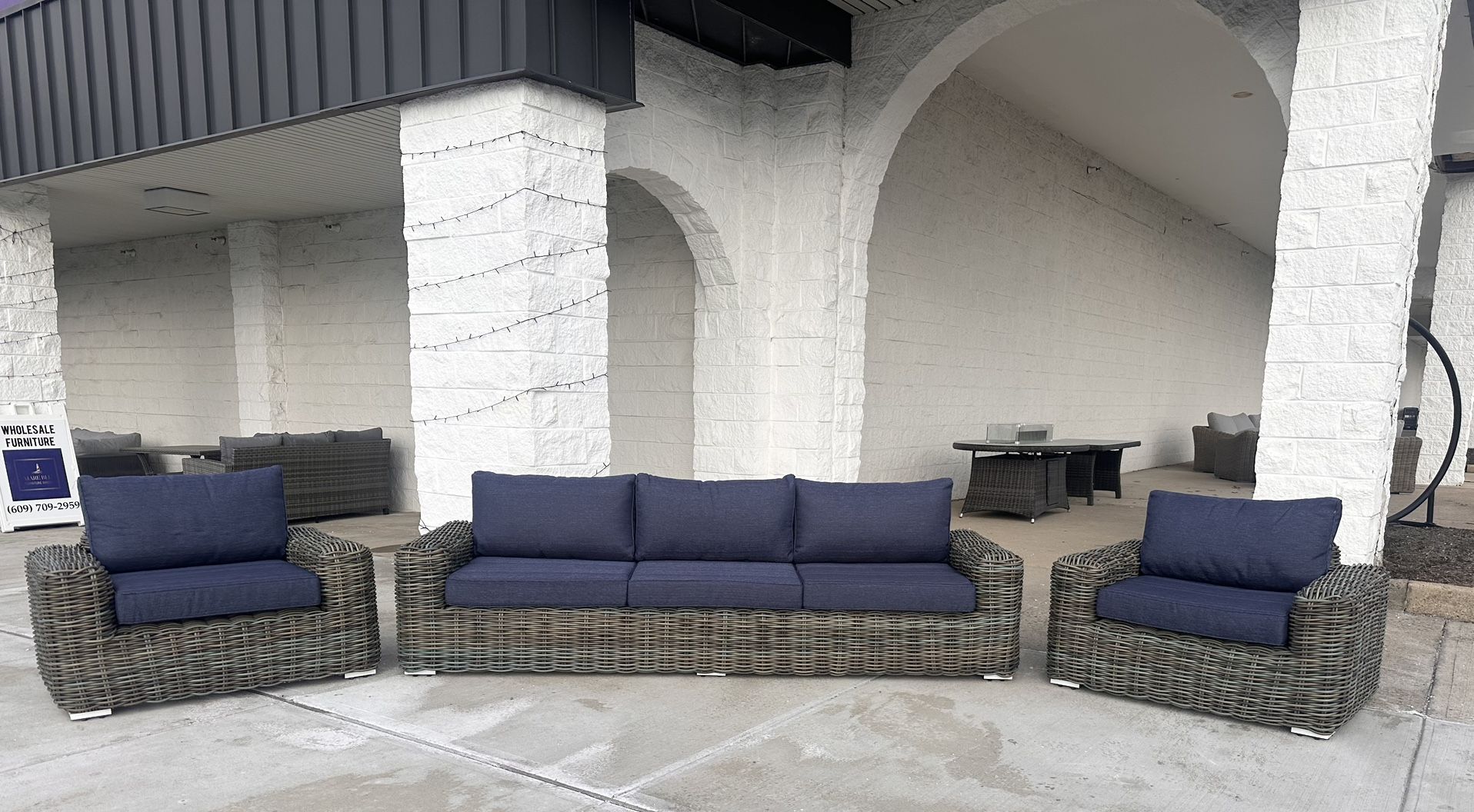 3pc Outdoor Set - BRAND NEW - Day Bed-AD ON