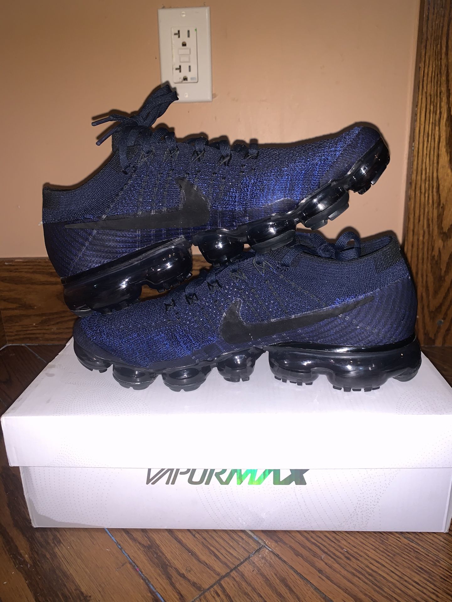 Nike VaporMax “Midnight Navy”