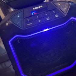 Bluetooth Speaker Works great 