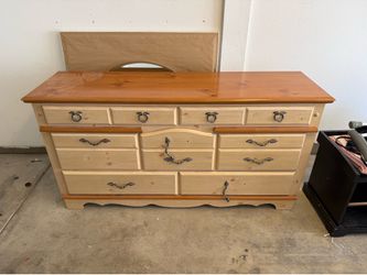 Dresser