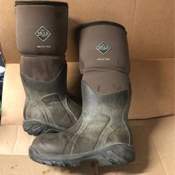 Arctic Pro Muck Boots