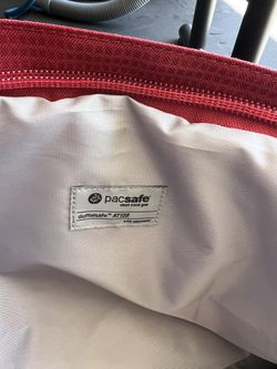 Pacsafe Duffelsafe AT120 Anti-Theft Wheeled Adventure Duffel for Sale in  Concord, CA - OfferUp
