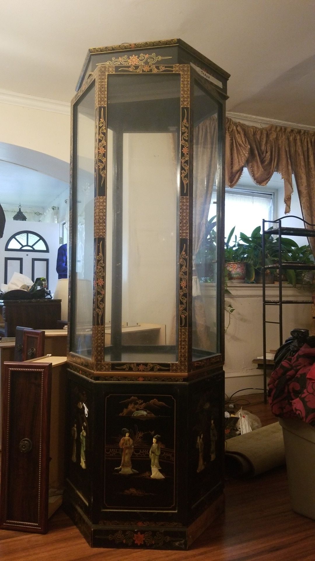 Update: Antique Chinese Display cabinet