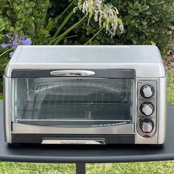 Super Clean! Hamilton Beach 6-Slice Toaster Convection Oven 