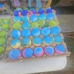 1 tray confetti or flour