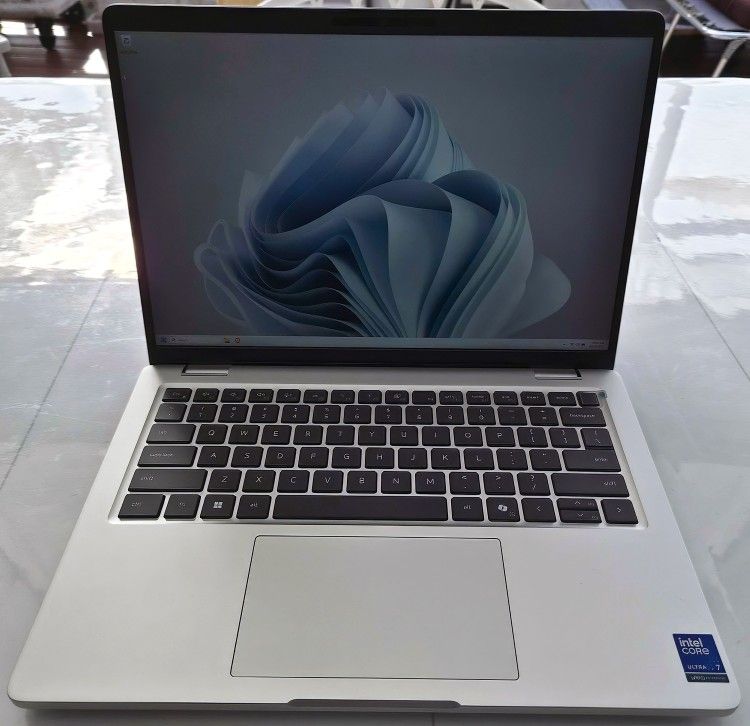 Dell Pro 14 Plus - Core Ultra 7 265U vPro | 32GB DDR5 | 2TB Gen4 NVMe