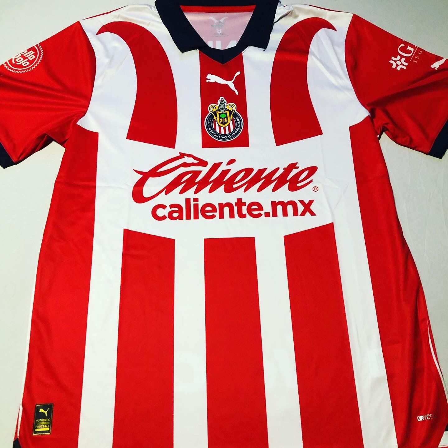 Club GUADALAJARA🇲🇽 2023-2024 Jersey!