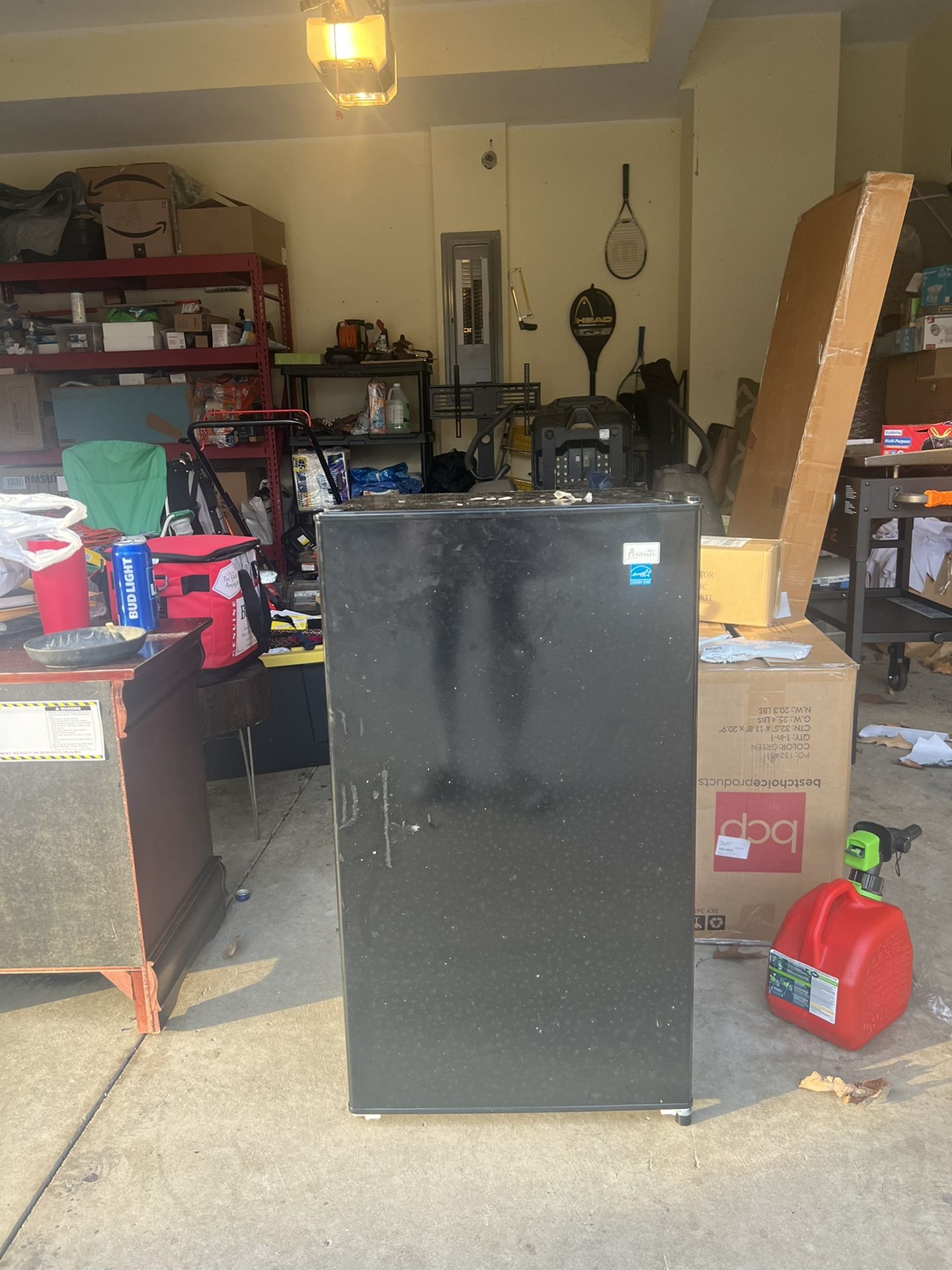 Refrigerator