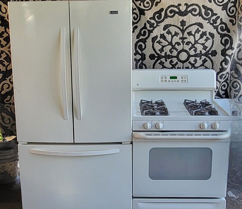 OFF WHITE REFRIGERATOR AND GAS STOVE, 3 MONTHS WARRANTY, FREE DELIVERY AND INSTALLATION