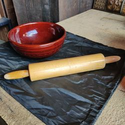 VINTAGE BOWL & DOUGH ROLLER