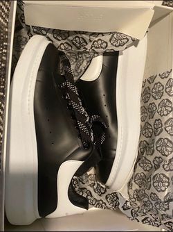 Alexander McQueen Sneakers Black White