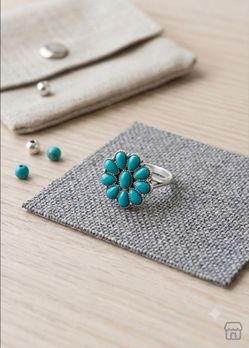 Turquoise Cluster Flower Ring Silver Tone