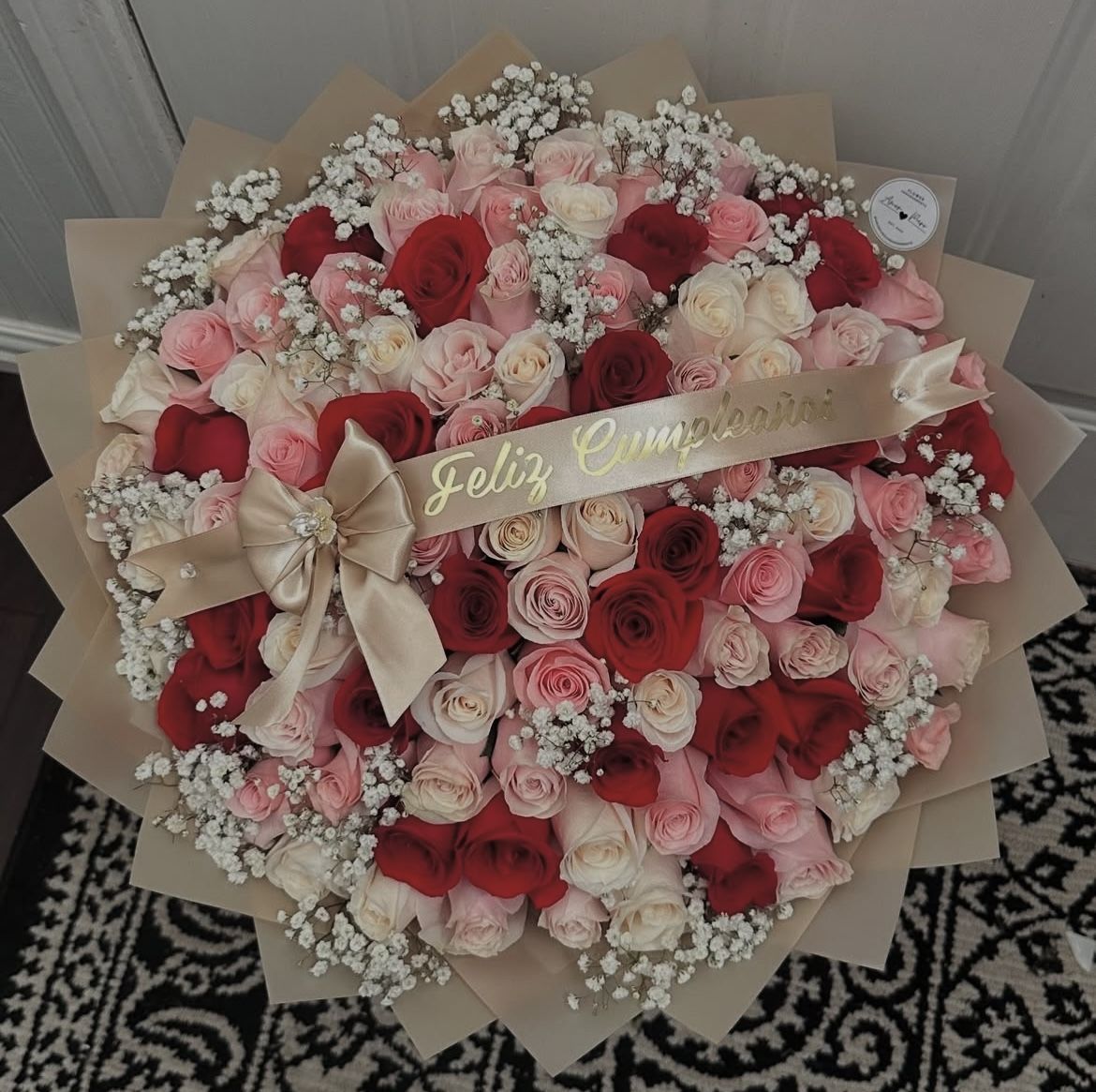 FLOWER BOUQUET
