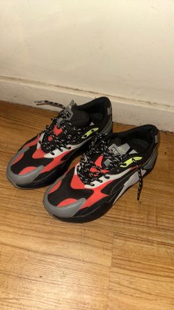 Rs-X pumas size 39EUR (black, red, grey)