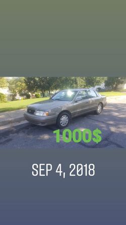 Toyota Avalon 1999 197k+ runs and drives perfect cold A/c
