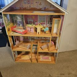 KidKraft Dollhouse 