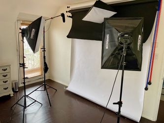 SOFTBOX LIGHTING KIT - 3-Light Setup - Photography & Video - Complete w/ Boom Arm + Protective Bag