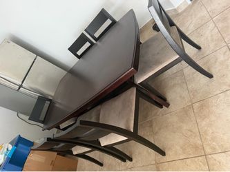 Dinning table & chairs $350