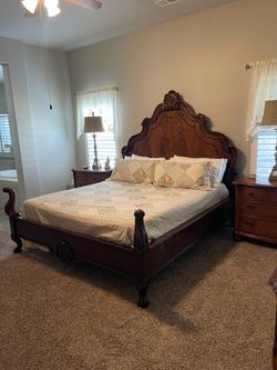 Cal King bedroom set