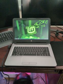 HP 14" Laptop with Linux Mint