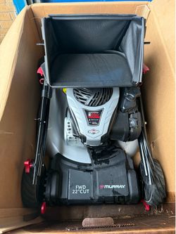 self propelled lawnmower