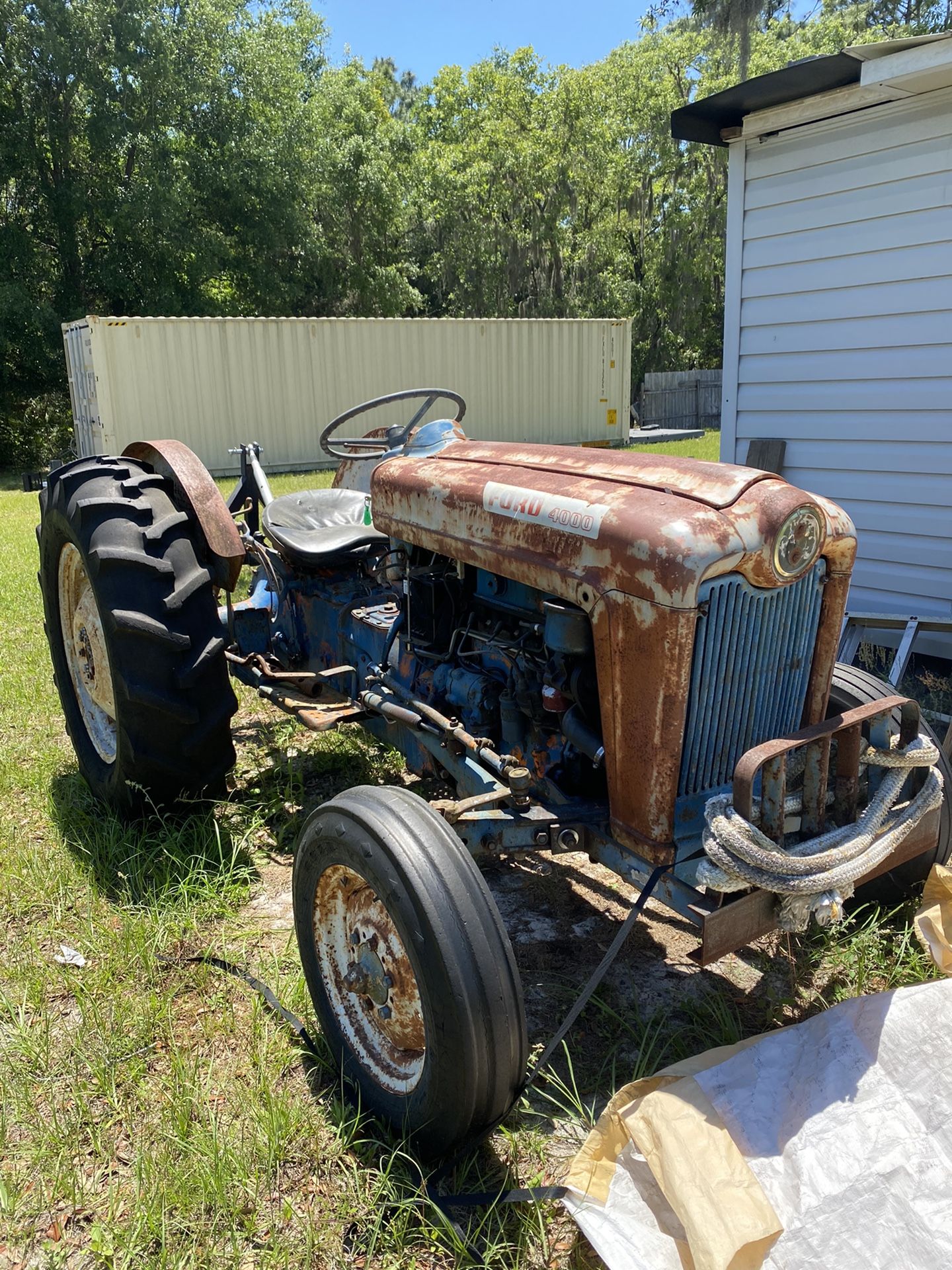 FORD 4000 Tractor For Sale