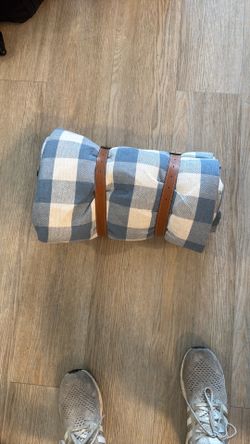 Blue & White Outdoor Picnic Blanket with Carry Straps