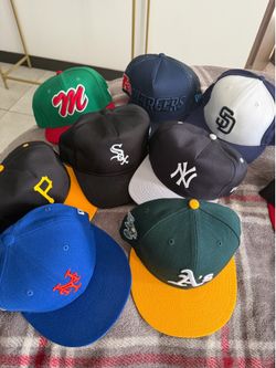 New Era Fitted & Snap Backs 🧢 like new!