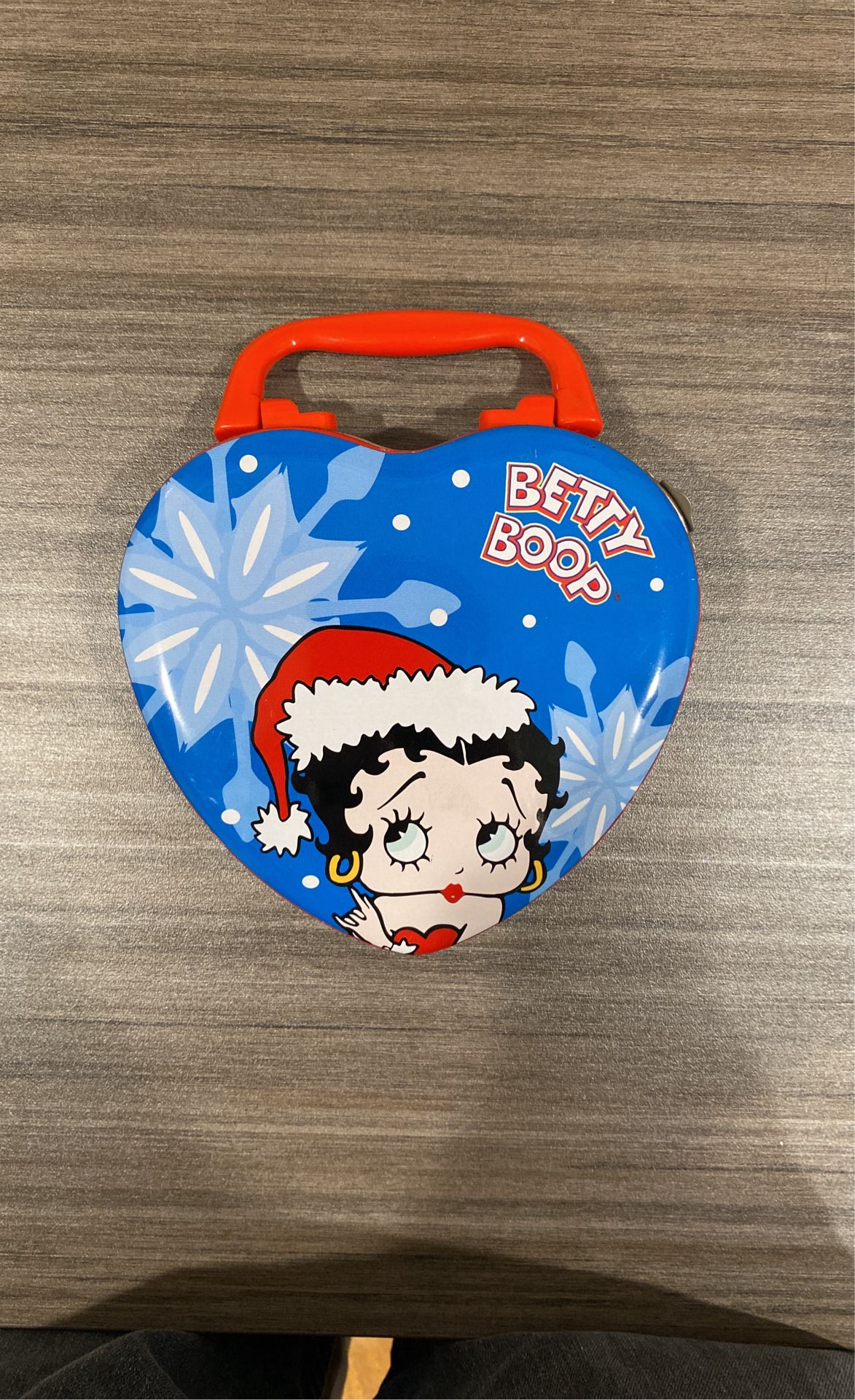 Vintage Betty Boop Santa Heart Shaped Lunch Box 2001 Christmas Tin
