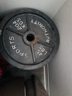 Olympic 45lbs Set Of Plates 💪🏽