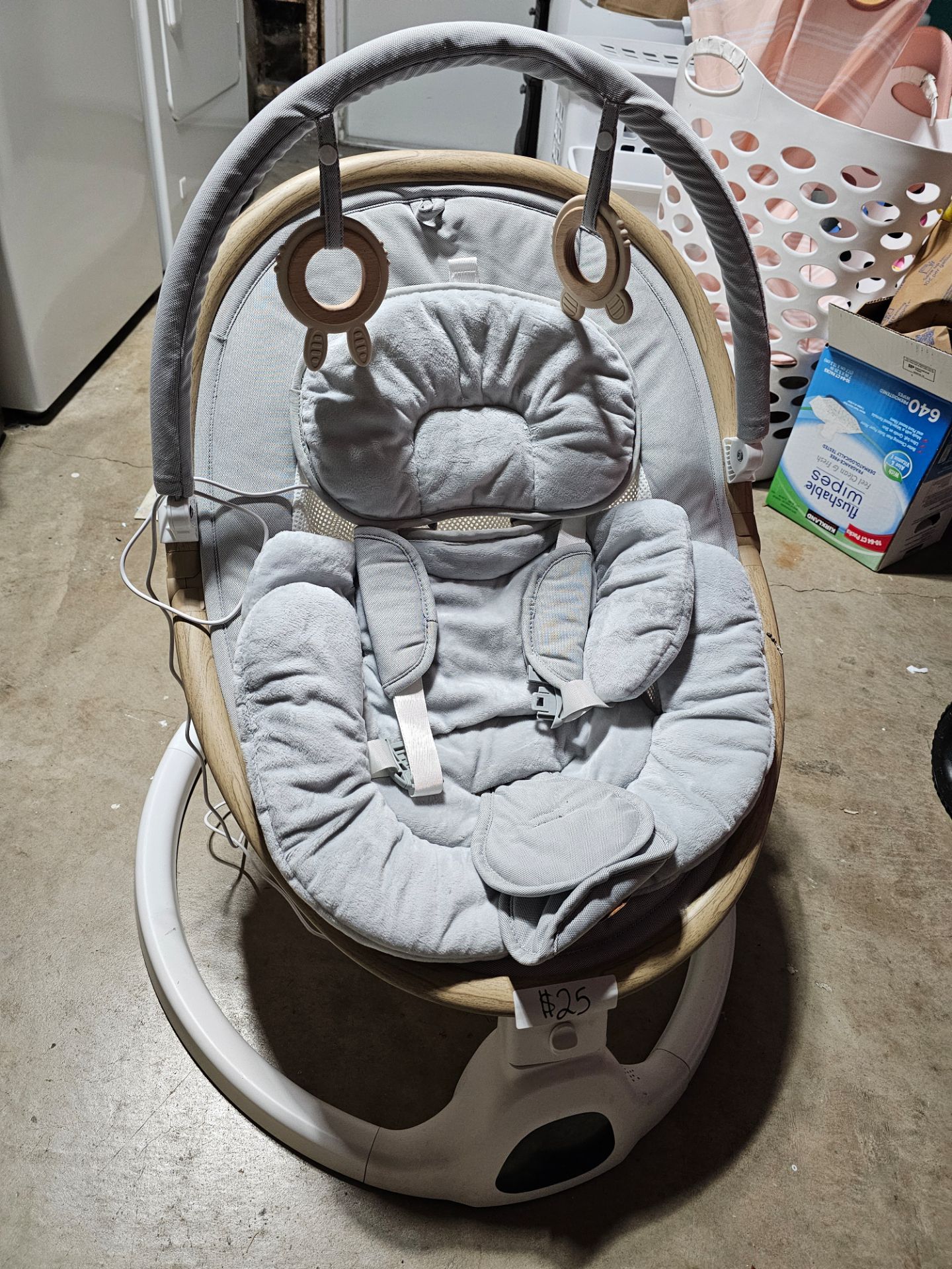 Baby swing