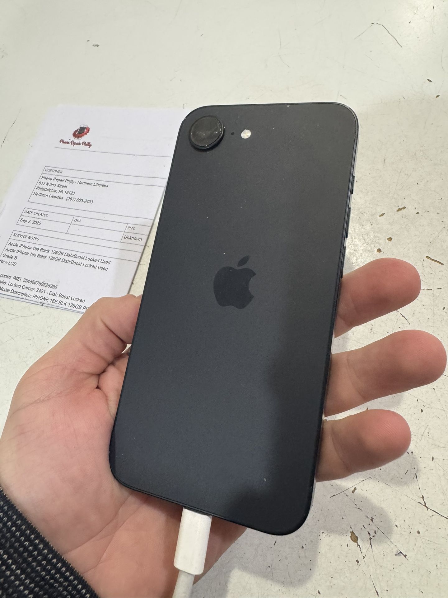 Apple iPhone 16e Black 128GB Used Boost Locked